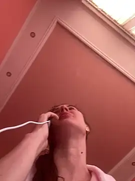 Flossy Vettie online show from March 2025 03:57:02 PM