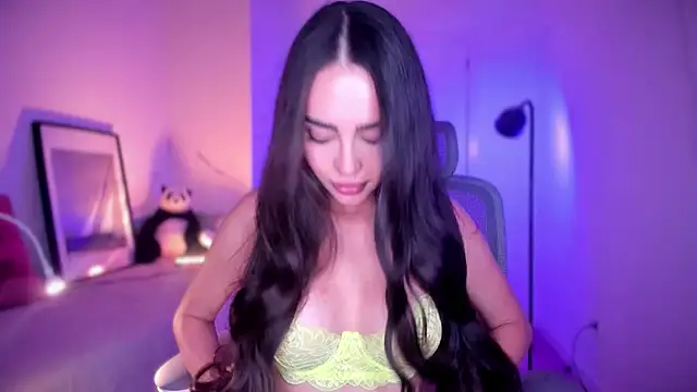 Lil Gabby online show from November 2025 07:45:02 PM