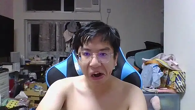 Snapshot of charlie_xdd chatting on November 2025 10:39:02 AM charlie xdd online show from November 2025 10:39:02 AM