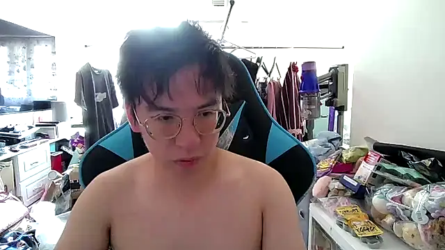 Snapshot of charlie_xdd chatting on March 2026 05:40:02 AM charlie xdd online show from March 2026 05:40:02 AM