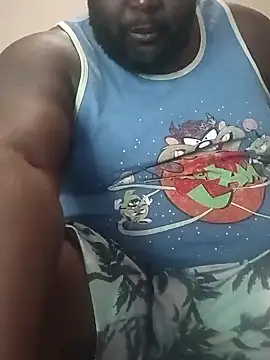 Snapshot of biggreen850 chatting on January 2025 02:03:02 AM biggreen850 online show from January 2025 02:03:02 AM