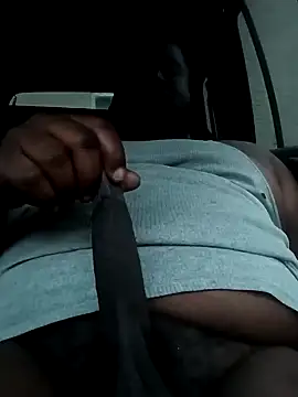 Snapshot of biggreen850 chatting on January 2025 10:49:02 PM biggreen850 online show from January 2025 10:49:02 PM