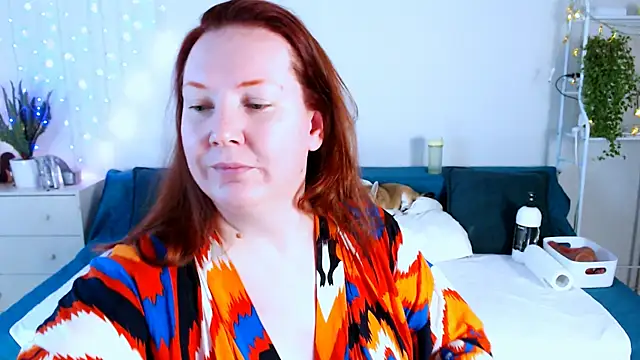 Snapshot of GoddessLara chatting on November 2025 08:41:01 PM GoddessLara online show from November 2025 08:41:01 PM