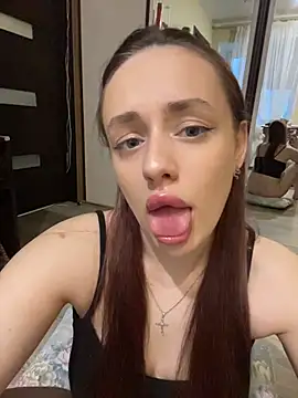 Lisaaan online show from April 2026 04:12:01 PM