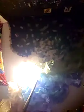 Snapshot of ScarletCallings420 chatting on January 2025 04:44:01 AM ScarletCallings420 online show from January 2025 04:44:01 AM