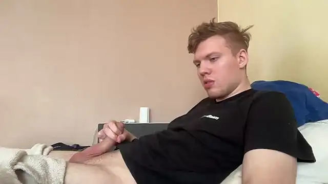 sexybooii6968 online show from February 2026 01:41:01 PM