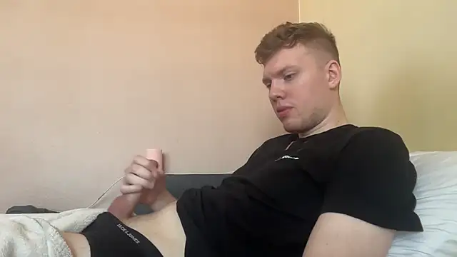 sexybooii6968 online show from April 2026 09:10:01 AM