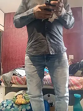 Snapshot of hornydick4you chatting on December 2024 09:51:01 AM hornydick4you online show from December 2024 09:51:01 AM