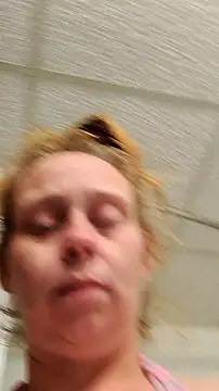 BossChick1625 online show from October 2025 11:56:02 AM