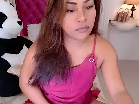 DreamLADYBOY online show from October 2025 10:43:02 PM