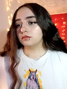 Snapshot of IvonneT chatting on December 2024 04:20:02 AM IvonneT online show from December 2024 04:20:02 AM