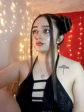 Snapshot of IvonneT chatting on February 2025 08:08:02 PM IvonneT online show from February 2025 08:08:02 PM