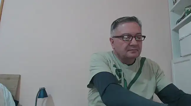 YOU6me online show from January 2025 04:55:02 PM