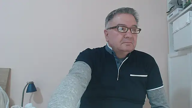 YOU6me online show from February 2025 10:37:02 AM