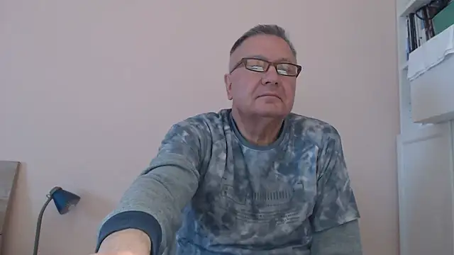 YOU6me online show from October 2025 02:58:02 PM