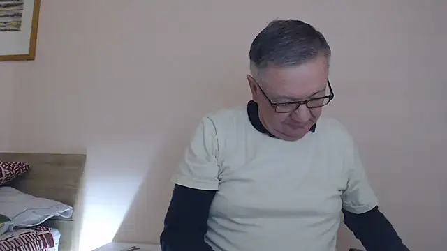 YOU6me online show from November 2025 04:40:01 PM