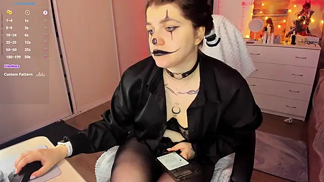 Snapshot of Ophelia_mm chatting on November 2025 07:22:01 AM Ophelia mm online show from November 2025 07:22:01 AM