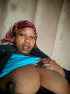 winterqueenx online show from June 2026 07:30:01 AM