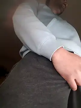 Lucas1andOnly4Girl online show from February 2025 12:38:02 AM