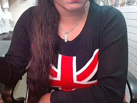 LovingPihu online show from February 2026 06:40:02 AM