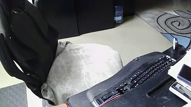 Snapshot of TrevorSteele chatting on September 2025 02:44:02 AM TrevorSteele online show from September 2025 02:44:02 AM