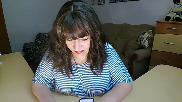 Lucretia Goldi  online show from February 2026 02:54:01 PM