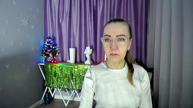 queen a n i online show from January 2025 08:20:02 AM