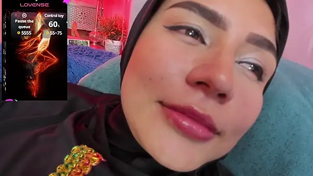 Snapshot of DarshaKhemu chatting on December 2024 11:29:01 PM DarshaKhemu online show from December 2024 11:29:01 PM