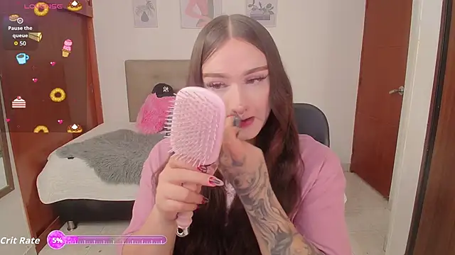 Snapshot of Miley_Baker chatting on November 2025 01:44:02 PM Miley Baker online show from November 2025 01:44:02 PM