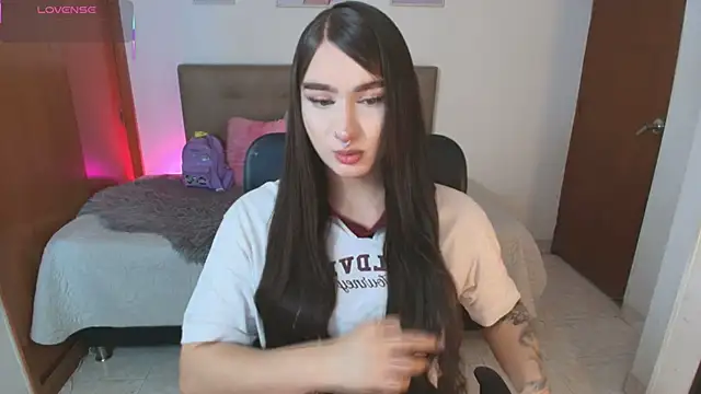 Miley Baker online show from April 2026 12:54:01 PM