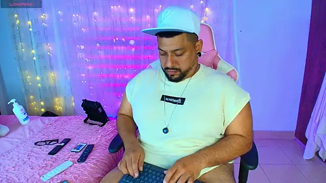 jacoob woods online show from February 2025 07:56:02 PM