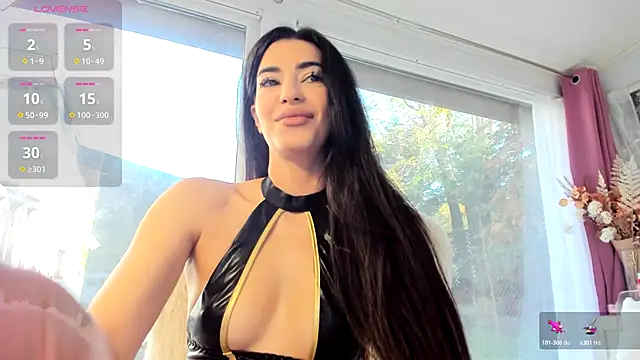 Naila18 online show from October 2025 07:20:02 AM