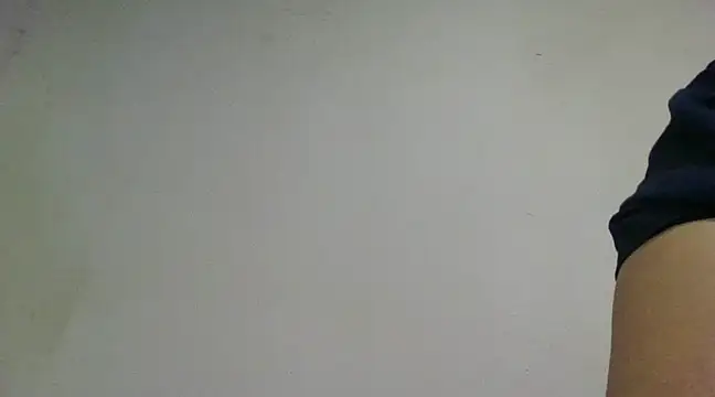 Snapshot of h0ney_lips chatting on February 2025 08:06:01 AM h0ney lips online show from February 2025 08:06:01 AM