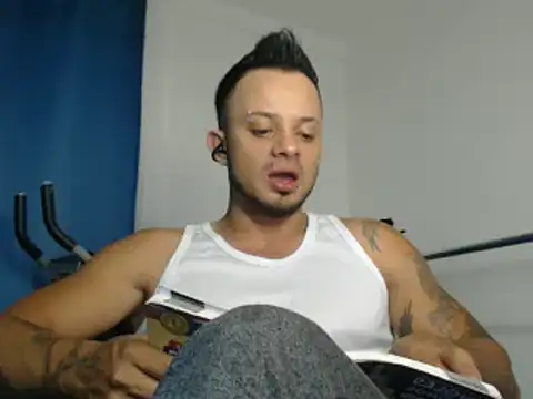 JacobJamess online show from January 2025 11:28:01 PM