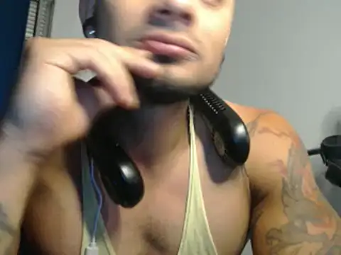 JacobJamess online show from February 2025 11:49:01 PM