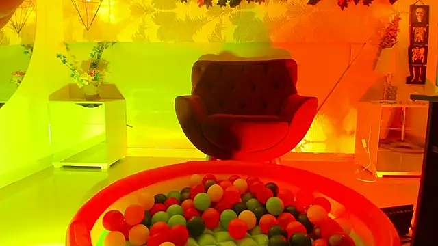 Rachel Foxy online show from November 2025 10:45:02 PM