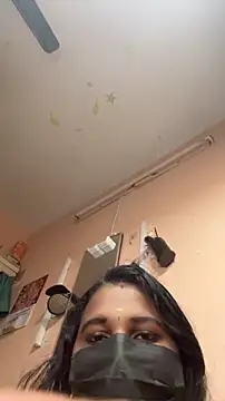Snapshot of falooda288 chatting on June 2026 06:11:01 AM falooda288 online show from June 2026 06:11:01 AM