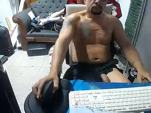 Snapshot of alexam_gal@xh chatting on December 2024 01:11:02 PM alexam galxh online show from December 2024 01:11:02 PM