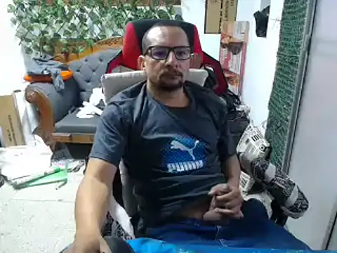 Snapshot of alexam_gal@xh chatting on January 2025 03:15:02 PM alexam galxh online show from January 2025 03:15:02 PM