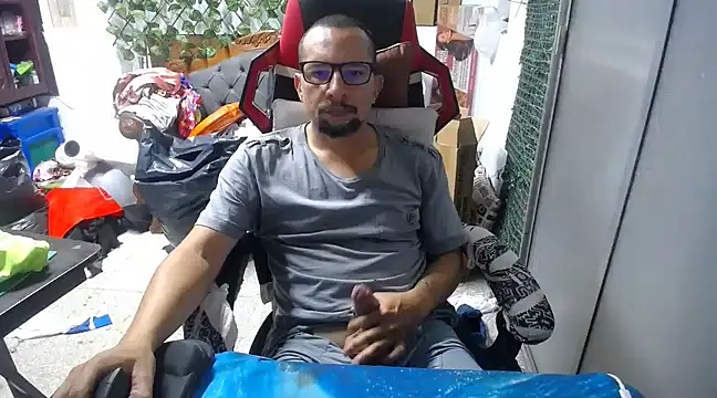 Snapshot of alexam_gal@xh chatting on February 2025 09:29:01 PM alexam galxh online show from February 2025 09:29:01 PM