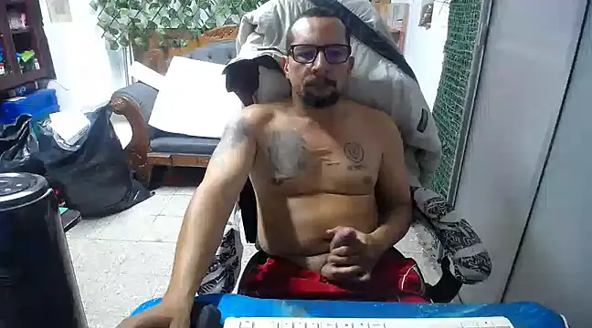 Snapshot of alexam_gal@xh chatting on February 2025 09:09:01 PM alexam galxh online show from February 2025 09:09:01 PM