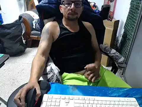 Snapshot of alexam_gal@xh chatting on March 2025 09:51:01 PM alexam galxh online show from March 2025 09:51:01 PM