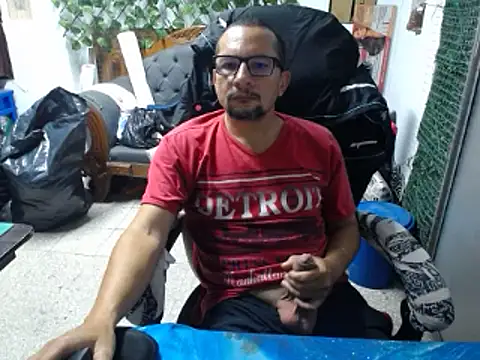 Snapshot of alexam_gal@xh chatting on March 2025 09:13:02 PM alexam galxh online show from March 2025 09:13:02 PM