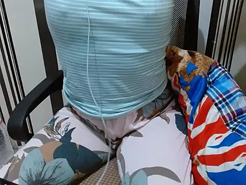 angel pussie online show from September 2025 09:47:02 PM