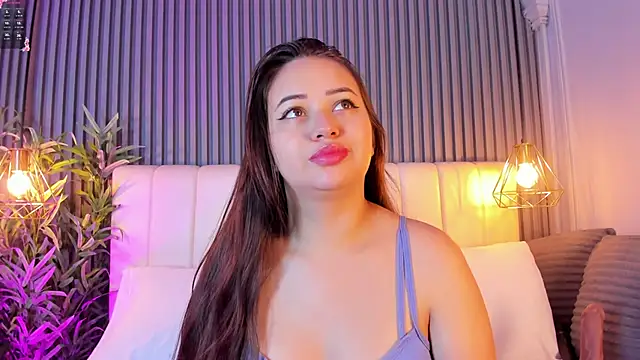Snapshot of AnaisClark chatting on June 2026 11:23:01 AM AnaisClark online show from June 2026 11:23:01 AM