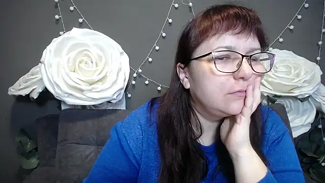 Snapshot of AliceInksSweetty chatting on November 2025 07:00:02 AM AliceInksSweetty online show from November 2025 07:00:02 AM