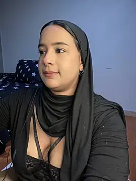 Snapshot of Maryam_yamal chatting on December 2024 07:59:02 PM Maryam yamal online show from December 2024 07:59:02 PM