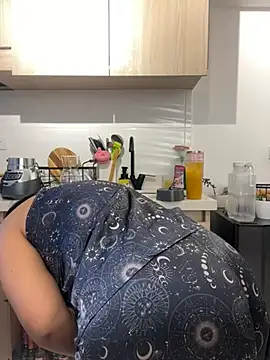 susy angel online show from February 2026 09:16:01 PM