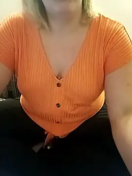 Snapshot of elisacoquineoff chatting on December 2024 09:24:01 PM elisacoquineoff online show from December 2024 09:24:01 PM