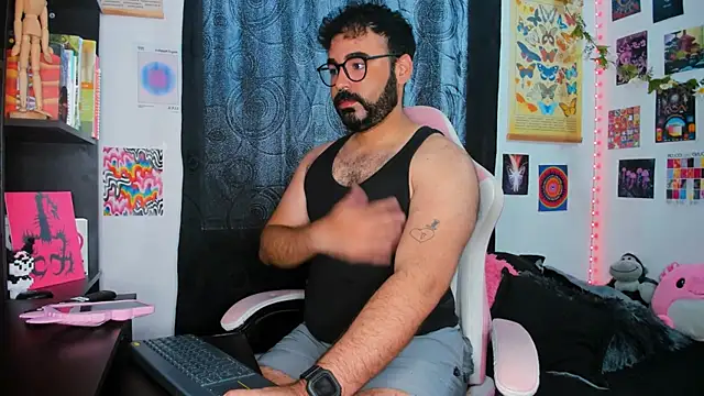 Snapshot of johnnyalx chatting on March 2025 08:32:02 PM johnnyalx online show from March 2025 08:32:02 PM